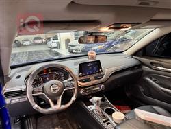 نيسان ألتيما